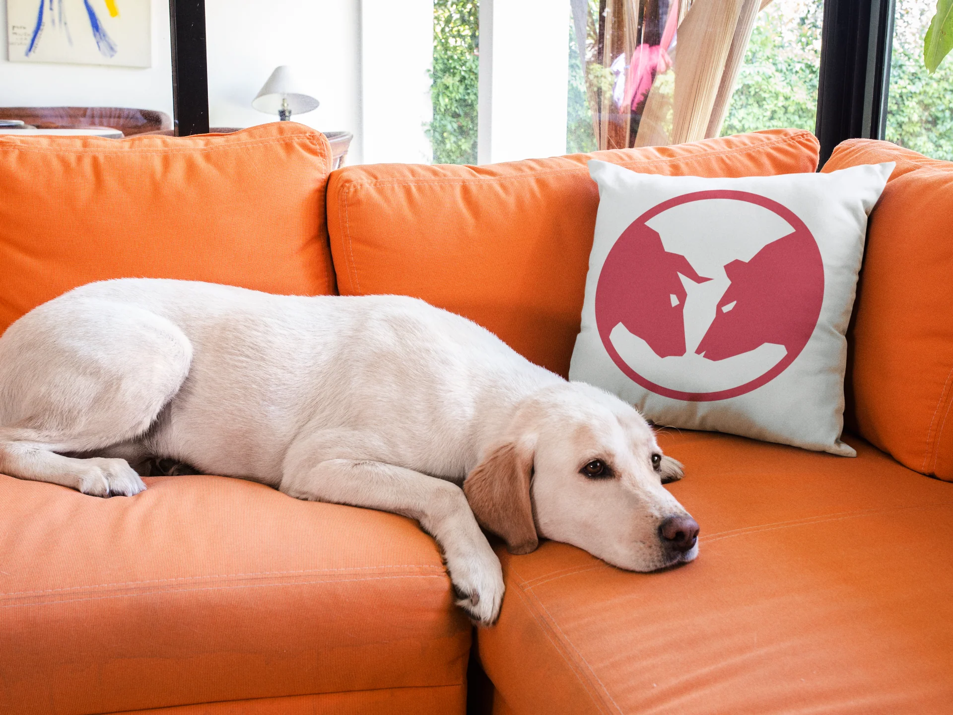 Bull And  Bear Printed Cushion - Image 3