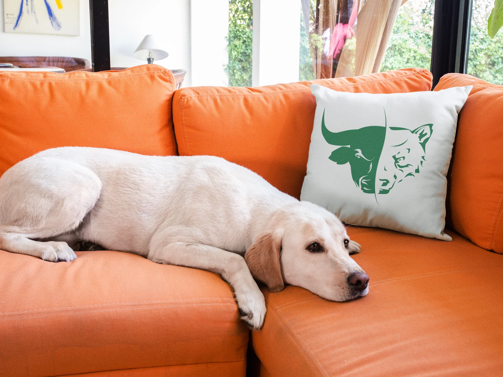 Bull And Bear Printed Cushion - Image 3