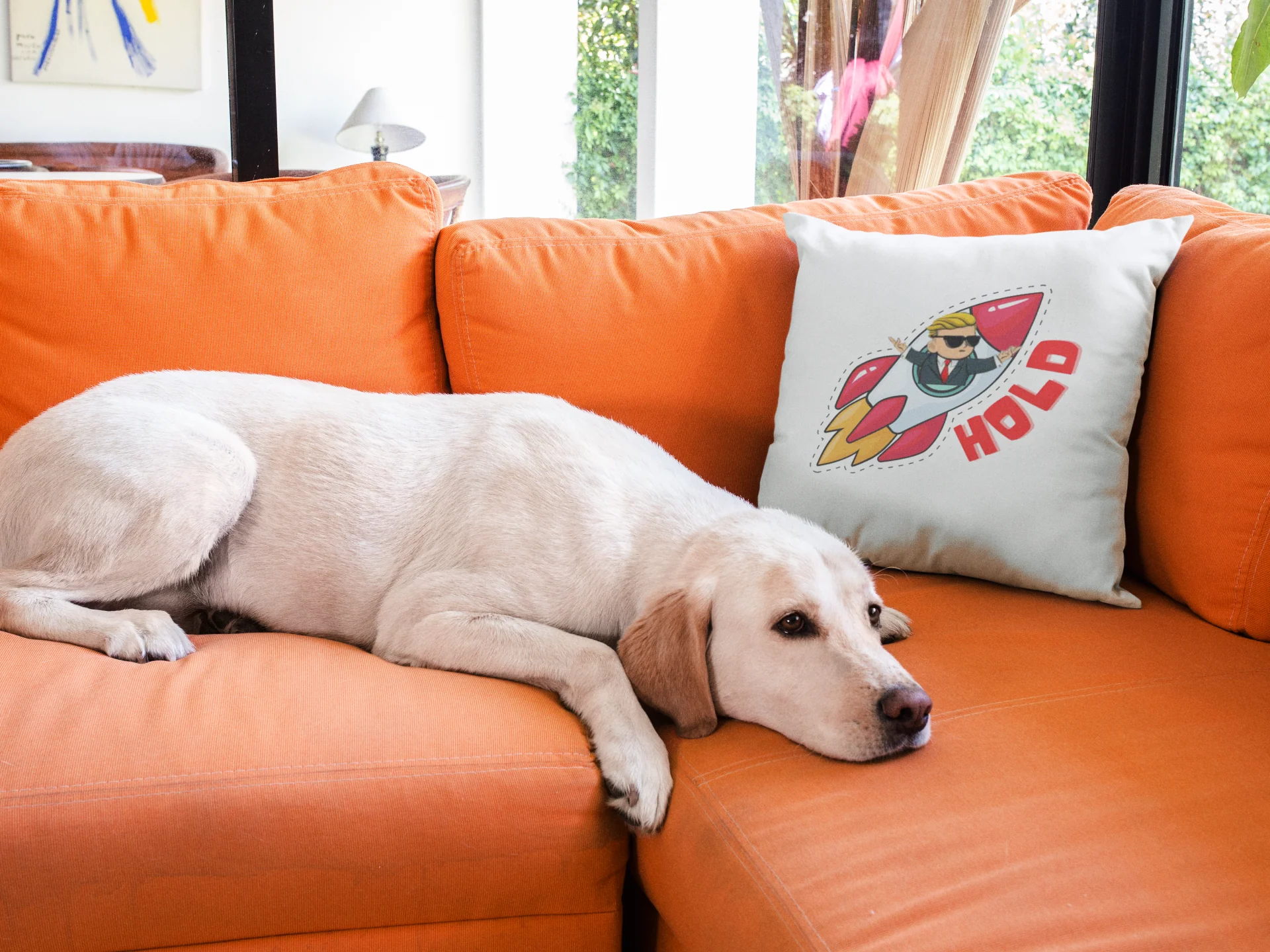 Hold  Printed Cushion - Image 3